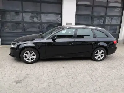 Gebraucht Audi A4 Ambiente 143 PS (105 kW) 2010 Schwarz Kombi