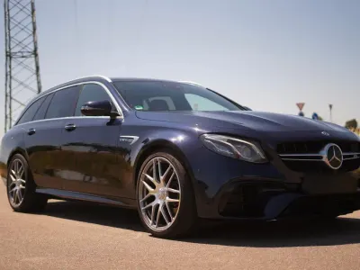 Gebraucht Mercedes E63S AMG AMG 760 PS (558 kW) 2019 Blau Kombi