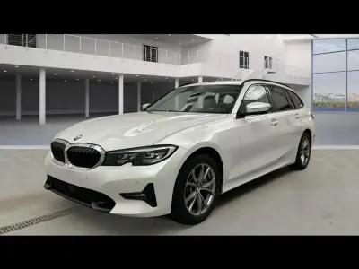 Używany BMW 330 Sport Line 265 KM (194 kW) 2020 Biały Kombi