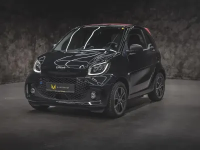 Gebraucht Smart ForTwo Electric Drive Passion Exclusive 60 kW (82 PS) 2024 Schwarz Cabrio