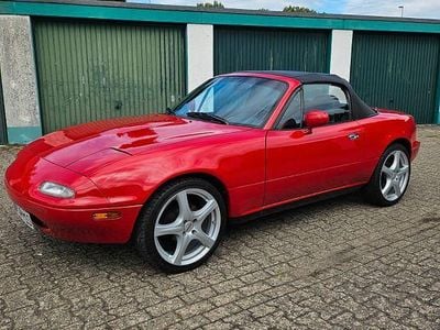Second-hand Mazda MX5 116 CP (85 kW) 1991 Roșu Cabrio