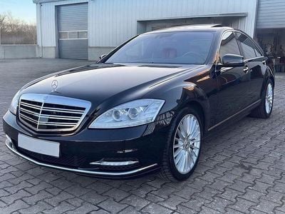Second-hand Mercedes S500 387 CP (284 kW) 2008 Negru Berlinǎ
