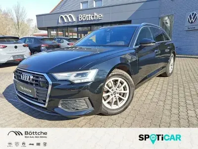 Gebraucht Audi A6 Ambiente 204 PS (150 kW) 2022 Schwarz Kombi
