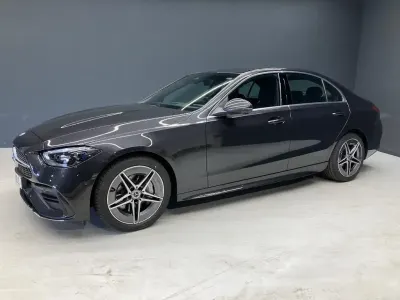 Gebraucht Mercedes C300 AMG 258 PS (189 kW) 2024 Metalliclack graphitgrau Limousine