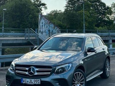 Gebraucht Mercedes GLC250 AMG 204 PS (150 kW) 2017 Grau SUV