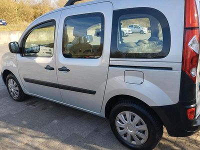 Gebraucht Renault Kangoo 62 PS (45 kW) 2008 Silber Van / Kleinbus