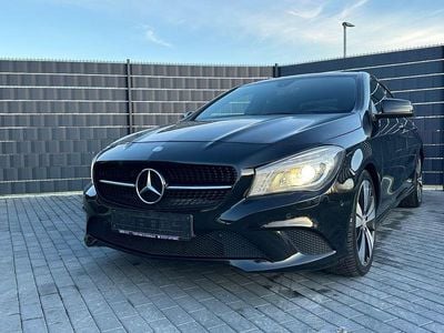 Schwarz Gebraucht 2014 Mercedes CLA250 Urban Limousine | 13.990 € (Guter Preis)