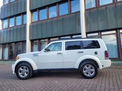 Gebraucht Dodge Nitro 213 PS (156 kW) 2008 Weiß SUV