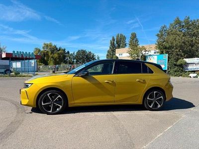 Usata Opel Astra Elegance 131 CV (96 kW) 2023 Oro Berlina