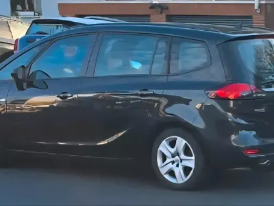 Gebraucht Opel Zafira Tourer 131 PS (96 kW) 2016 Schwarz Van / Kleinbus