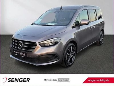 Gebraucht Mercedes T180 Progressive 116 PS (85 kW) 2024 Grau Van / Kleinbus