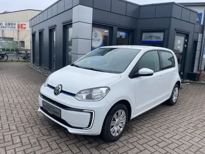 Używany VW e-up! 61 kW (83 KM) 2021 Biały Hatchback