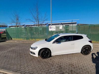Weiß Gebraucht 2013 VW Scirocco Coupé | 6.900 € (Fairer Preis)