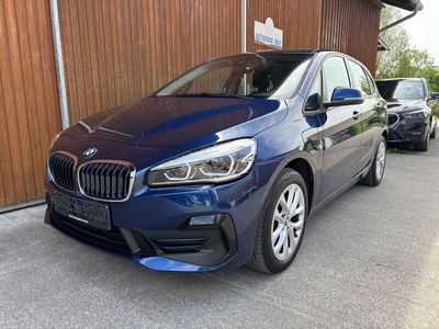 BMW 225