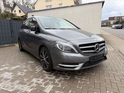 Mercedes B200