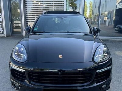 Schwarz Gebraucht 2017 Porsche Cayenne Platinum Edition SUV | 52.000 €
