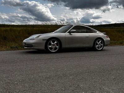 Usata Porsche 911 Carrera 300 CV (220 kW) 1998 Argento Coupé