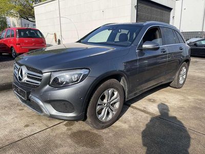 Gebraucht Mercedes GLC220 170 PS (125 kW) 2016 Selenitgrau  metalliclack SUV