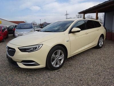 Gebraucht Opel Insignia Innovation 136 PS (100 kW) 2019 Gelb Kombi