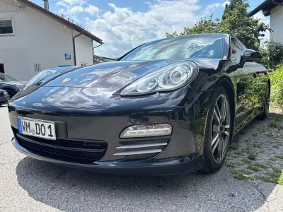 Gebraucht Porsche Panamera 4S Chrono 400 PS (294 kW) 2011 Schwarz Kleinwagen