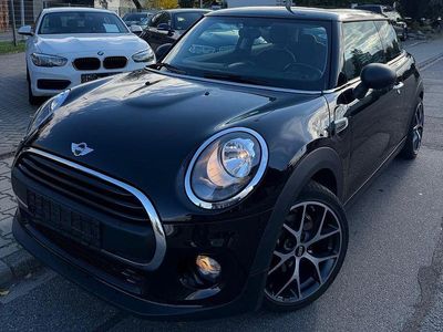 Schwarz Gebraucht 2015 Mini ONE Kleinwagen | 8.950 € (Fairer Preis)