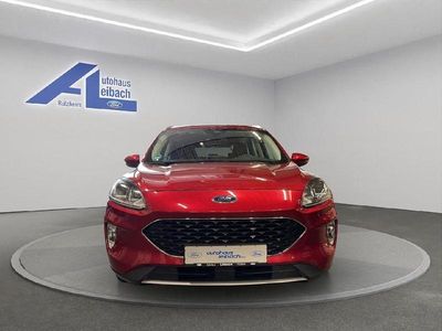 Używany Ford Kuga Cool & Connect 150 KM (110 kW) 2020 Czerwony SUV