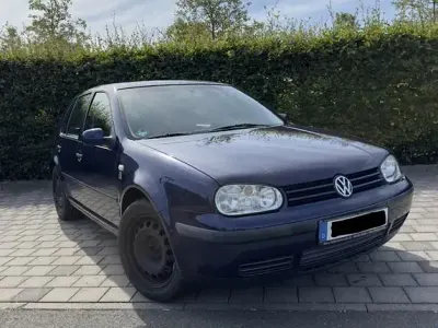 Gebraucht VW Golf IV Trendline 75 PS (55 kW) 2000 Blau Limousine