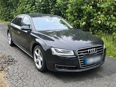 Audi A8L