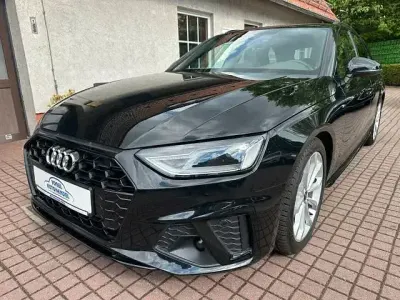Gebraucht Audi A4 S-Line 150 PS (110 kW) 2022 Schwarz Kombi