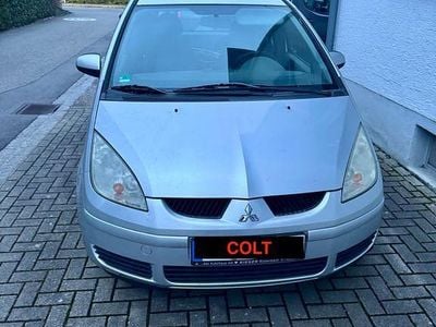 Usata Mitsubishi Colt Inform 95 CV (69 kW) 2007 Argento Monovolume