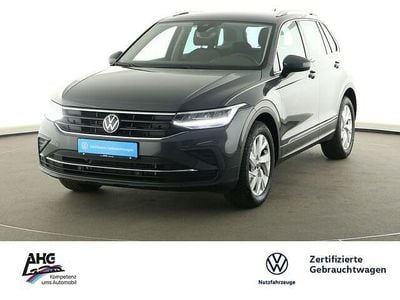 Delfingrau metallic Gebraucht 2024 VW Tiguan Move SUV | 29.790 € (Guter Preis)