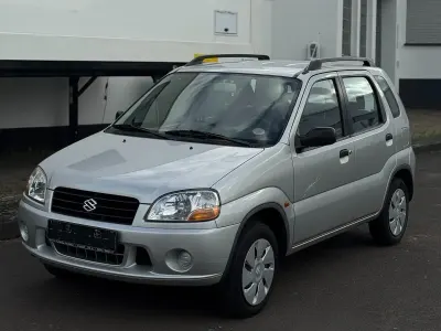 Usata Suzuki Ignis Comfort 83 CV (61 kW) 2002 Argento Utilitaria