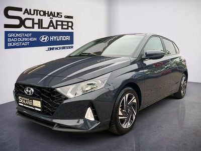 Begagnad Hyundai i20 Edition 30 101 HK (74 kW) 2022 Grå Halvkombi