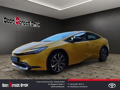 Gebraucht Toyota Prius Plug-in Hybrid Executive 223 PS (164 kW) 2024 Gelb Kleinwagen