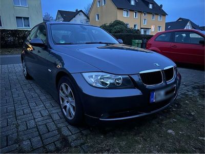 gebraucht BMW 318 i E90