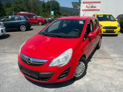 Gebraucht Opel Corsa Selection 87 PS (63 kW) 2013 Rot Kleinwagen
