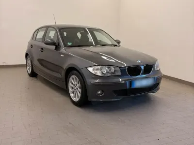 Gebraucht BMW 116 122 PS (89 kW) 2007 Grau Kleinwagen