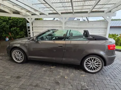 Gebraucht Audi A3 Cabriolet S-Line 105 PS (77 kW) 2013 Grau Cabrio