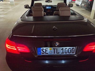 Schwarz Gebraucht 2012 BMW 335 Cabriolet M Sport Cabrio | 21.900 € (Fairer Preis)