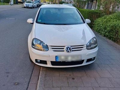 VW Golf V
