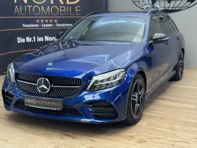 Gebraucht Mercedes C220 AMG 194 PS (142 kW) 2021 Blau