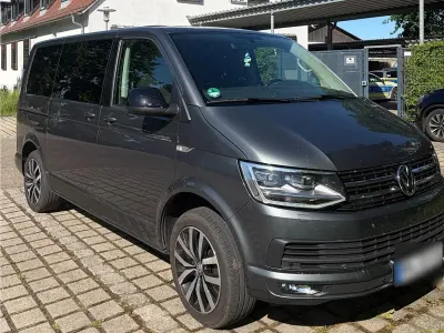 Gebraucht VW T6 204 PS (150 kW) 2016 Grau Van