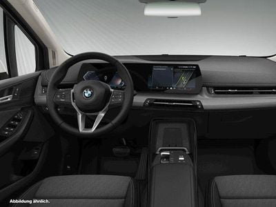 Usata BMW 220 Active Tourer Efficient Dynamics 163 CV (119 kW) 2025 Bianco Monovolume