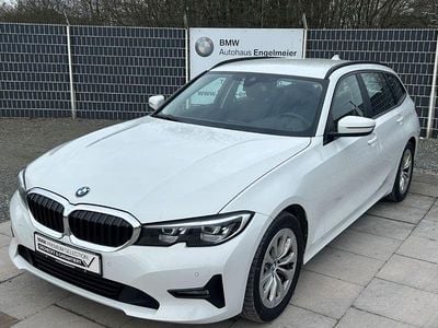 Weiß Gebraucht 2020 BMW 320 Advantage Kombi | 19.900 € (Guter Preis)