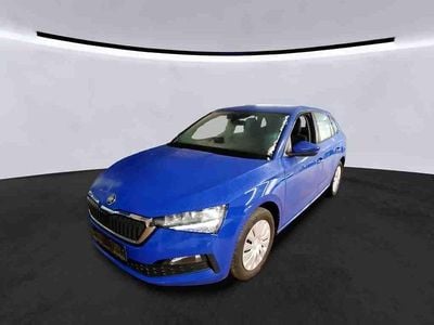 Gebraucht Skoda Scala Cool Plus 95 PS (69 kW) 2023 Blau Kleinwagen