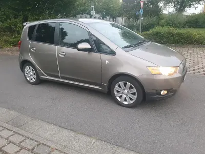 Gebraucht Mitsubishi Colt 95 PS (69 kW) 2010 Grau Kleinwagen