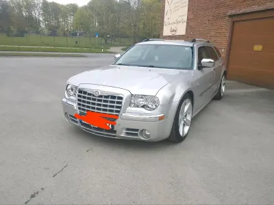 Gebraucht Chrysler 300C Touring 218 PS (160 kW) 2010 Silber Kombi