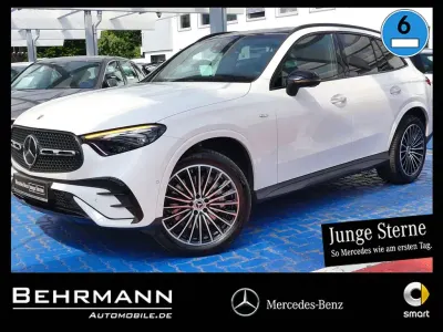 Gebraucht Mercedes GLC300 AMG 204 PS (150 kW) 2025 Manufaktur lack manufaktur opa SUV