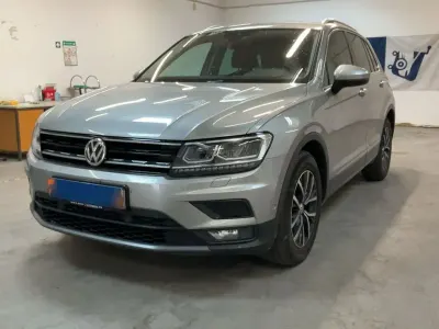 Gebraucht VW Tiguan 150 PS (110 kW) 2017 Grau SUV
