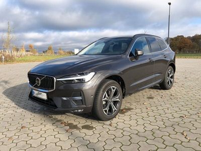 gebraucht Volvo XC60 B4 Mild-Hybrid Momentum Pro Geartronic /AHK